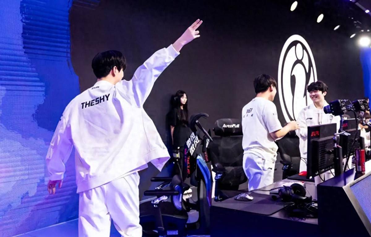 NIP正在为 Johnny Speeds 提供在其斯德哥尔摩办公室的训练营